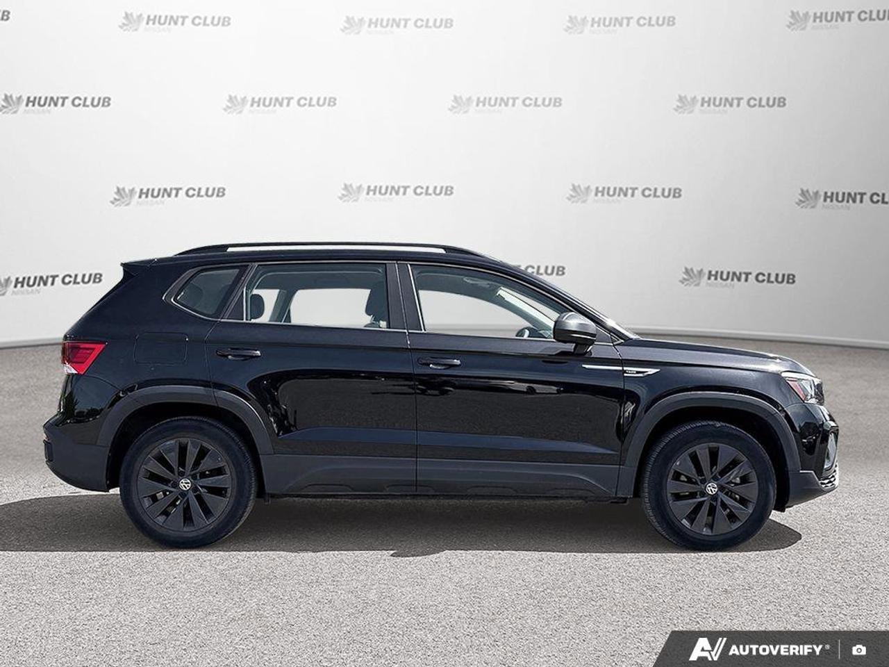 2022 Volkswagen Taos Trendline   Apple CarPlay   Heated Seats Photo