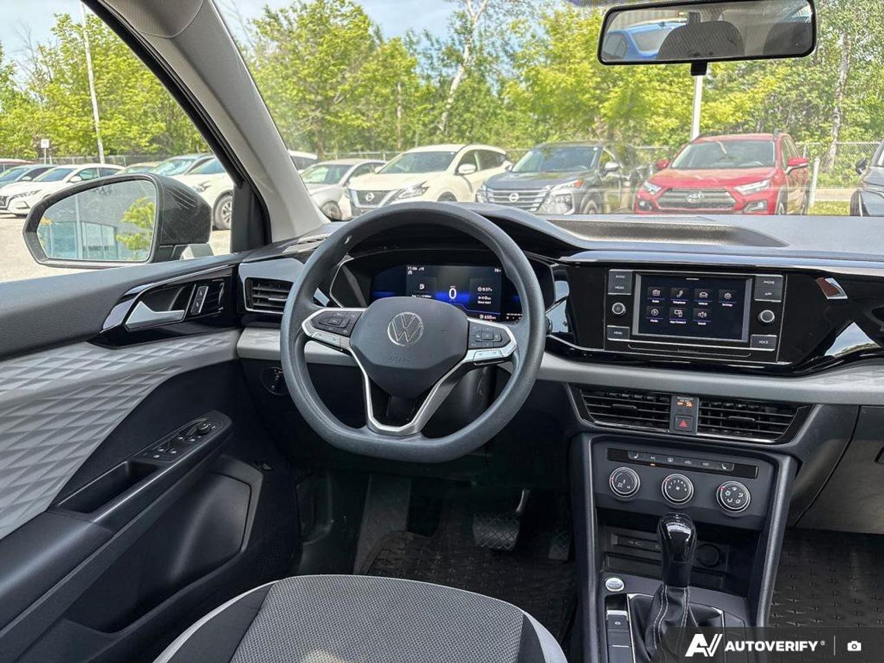 2022 Volkswagen Taos Trendline   Apple CarPlay   Heated Seats Photo