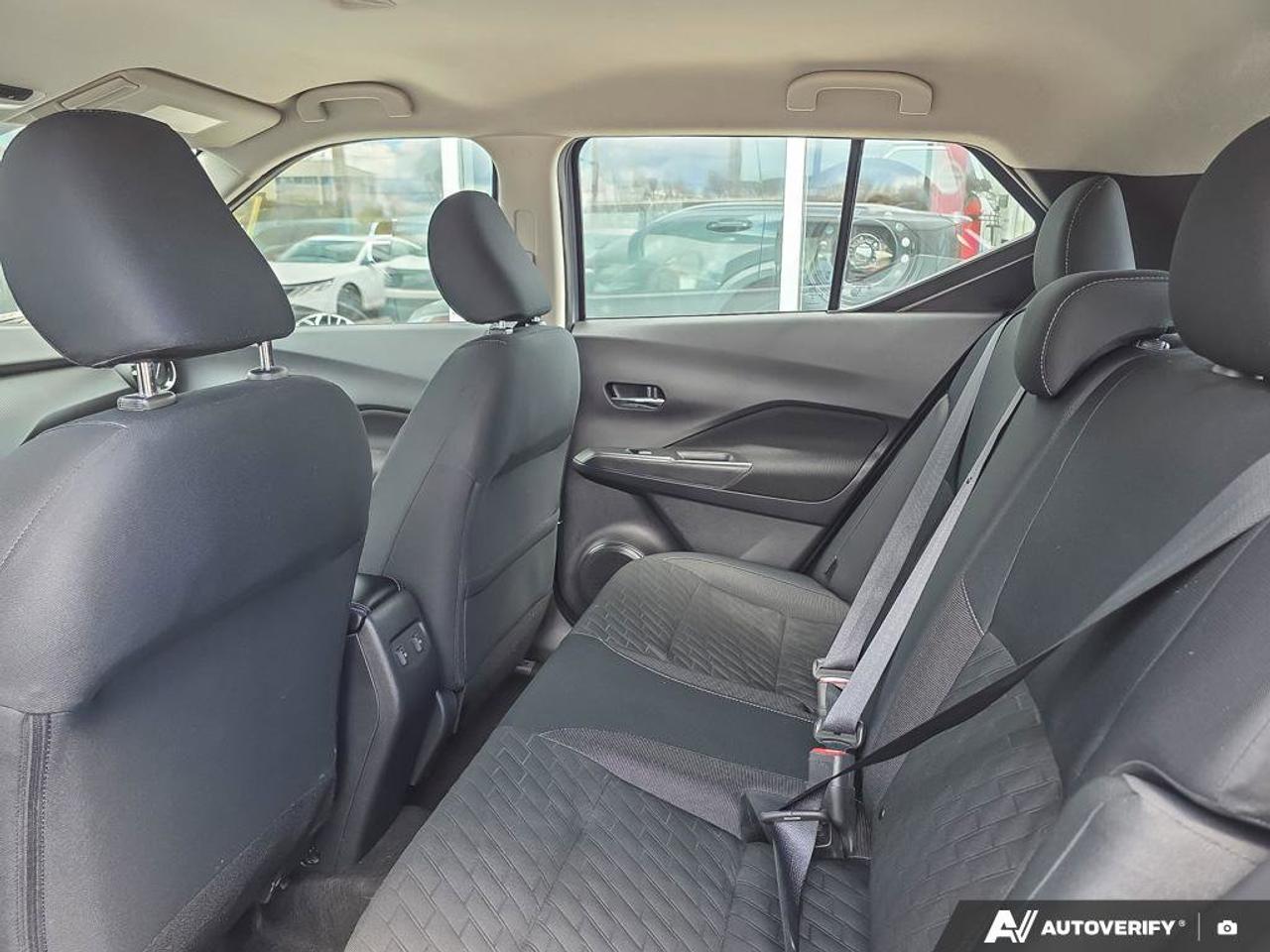2024 Nissan Kicks SV Photo