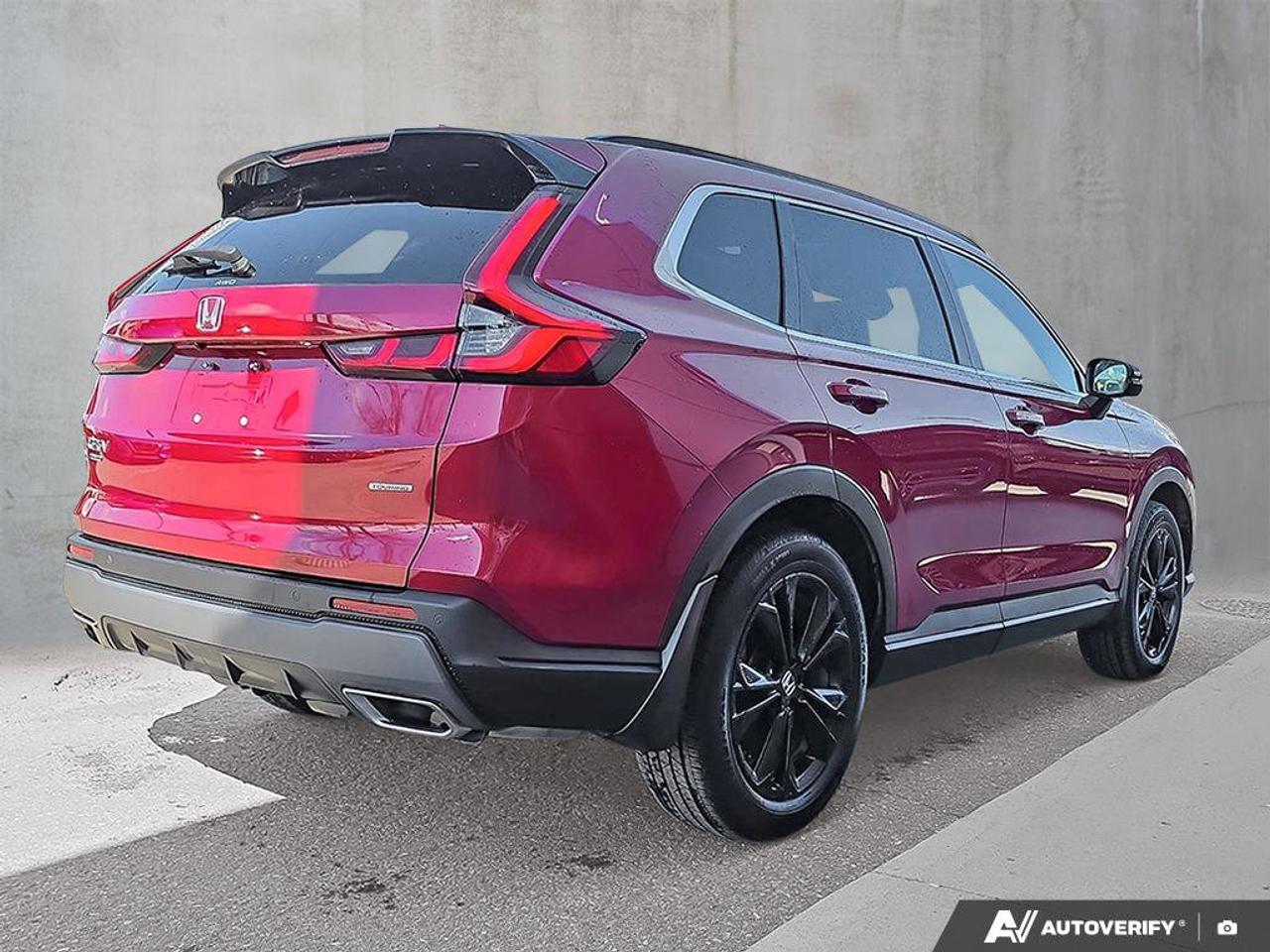 2024 Honda CR-V Hybrid Touring AWD | Apple Car Play | Leather | Photo