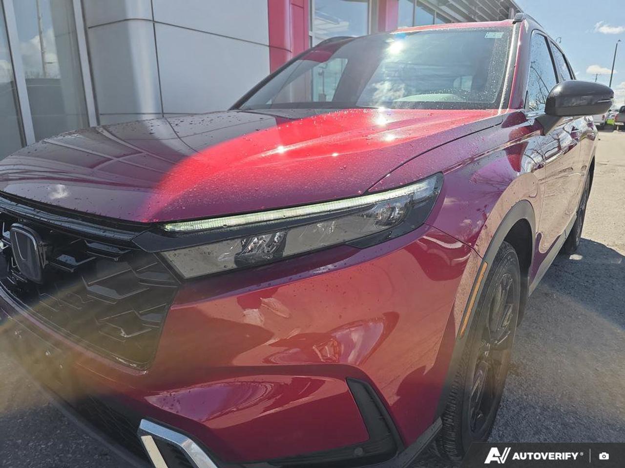 2024 Honda CR-V Hybrid Touring AWD | Apple Car Play | Leather | Photo