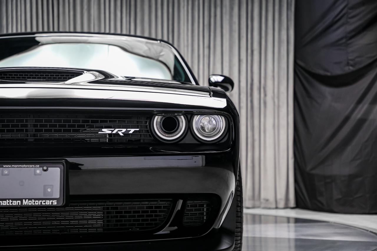 2016 Dodge Challenger SRT HELLCAT MANUAL 707HP BROWNINT NOACCDENT LOWKM Photo