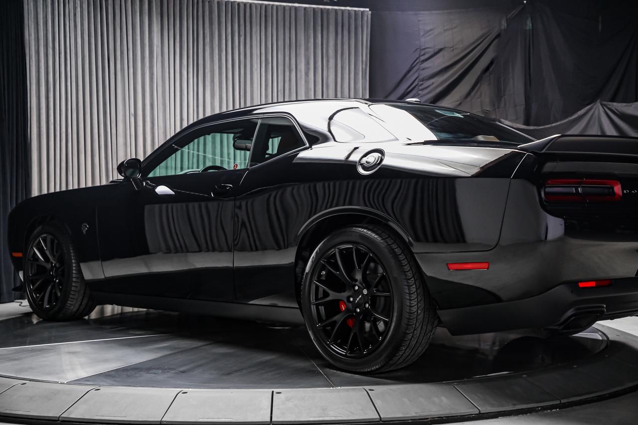 2016 Dodge Challenger SRT HELLCAT MANUAL 707HP BROWNINT NOACCDENT LOWKM Photo