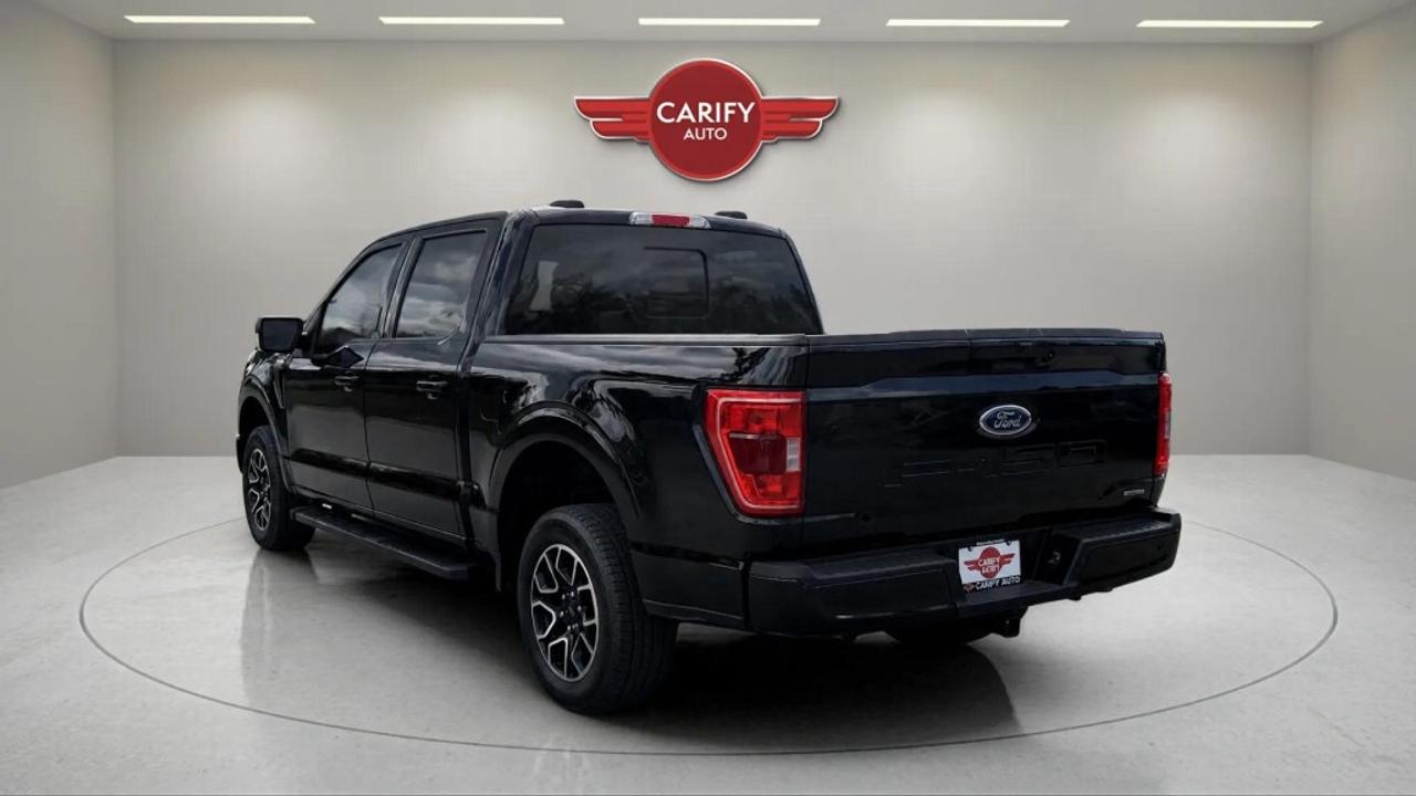 2022 Ford F-150 XLT 4WD SUPERCREW Photo