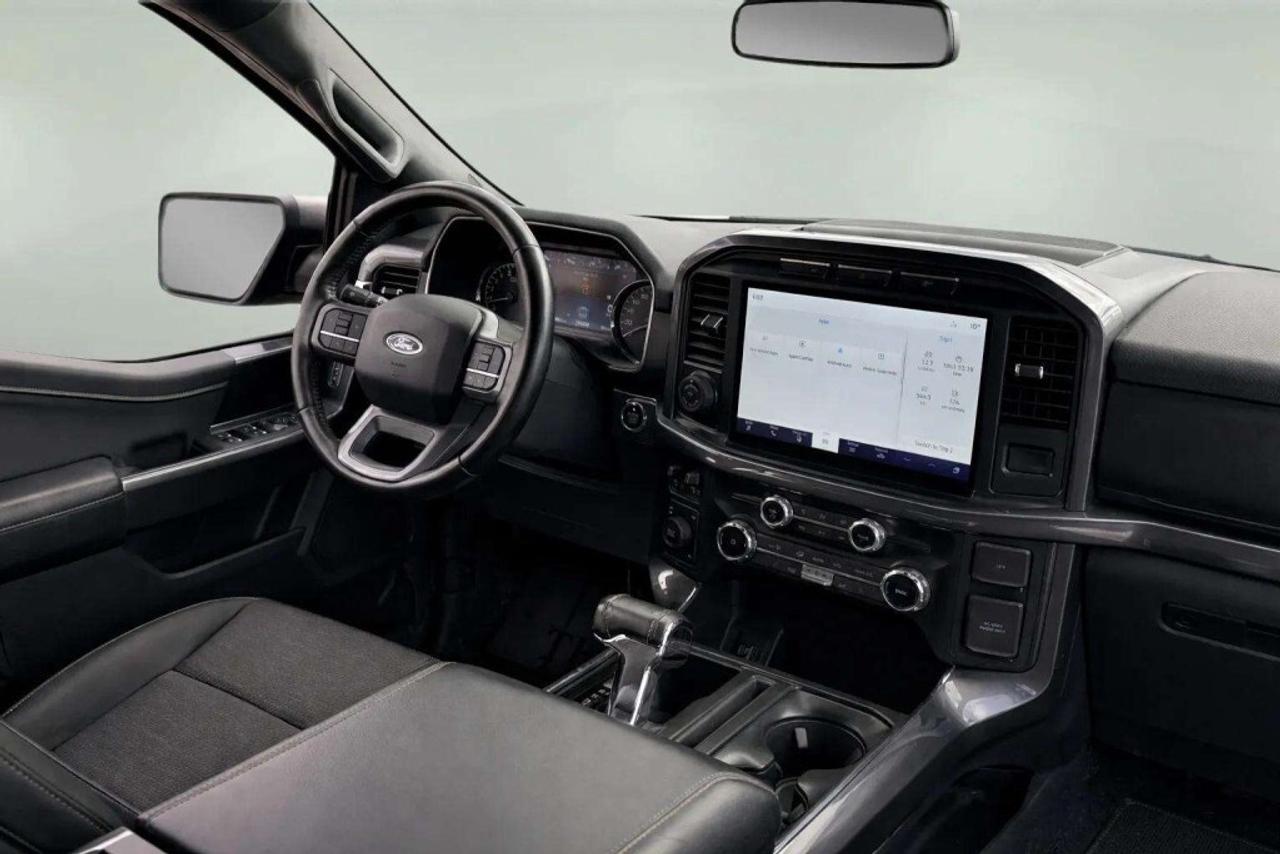 2022 Ford F-150 XLT 4WD SUPERCREW Photo