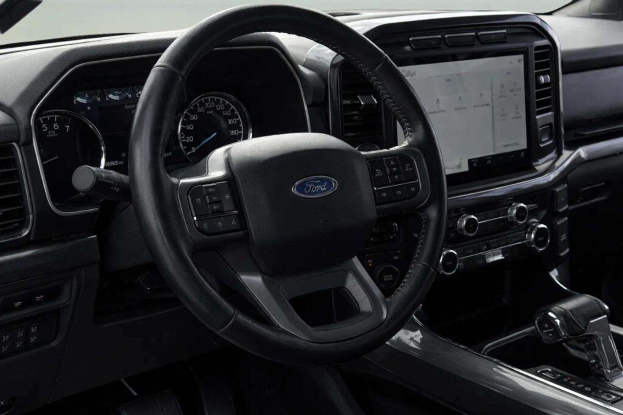 2022 Ford F-150 XLT 4WD SUPERCREW Photo