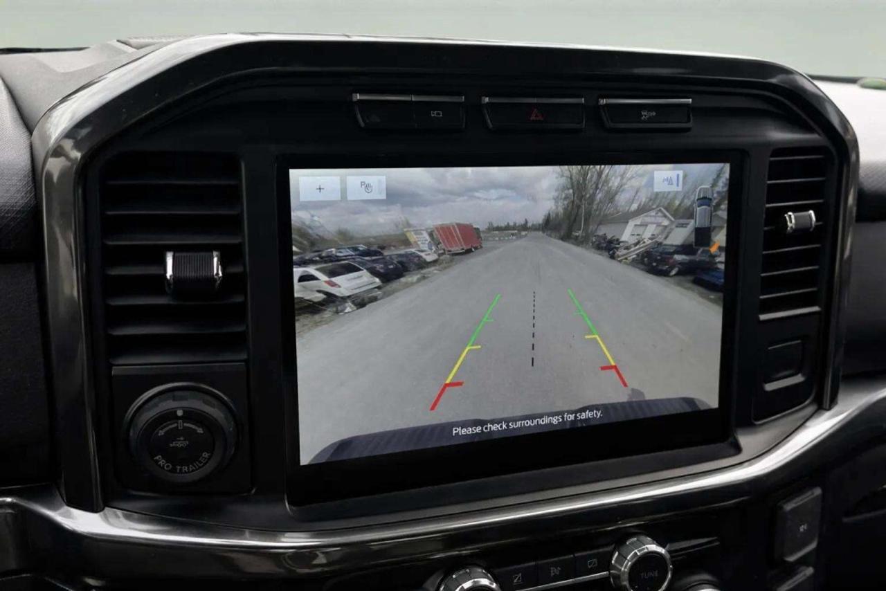 2022 Ford F-150 XLT 4WD SUPERCREW Photo