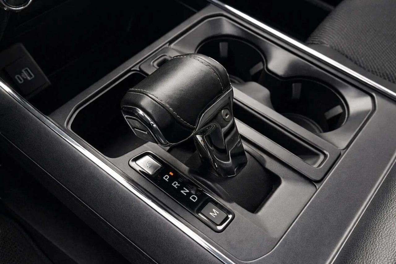 2022 Ford F-150 XLT 4WD SUPERCREW Photo