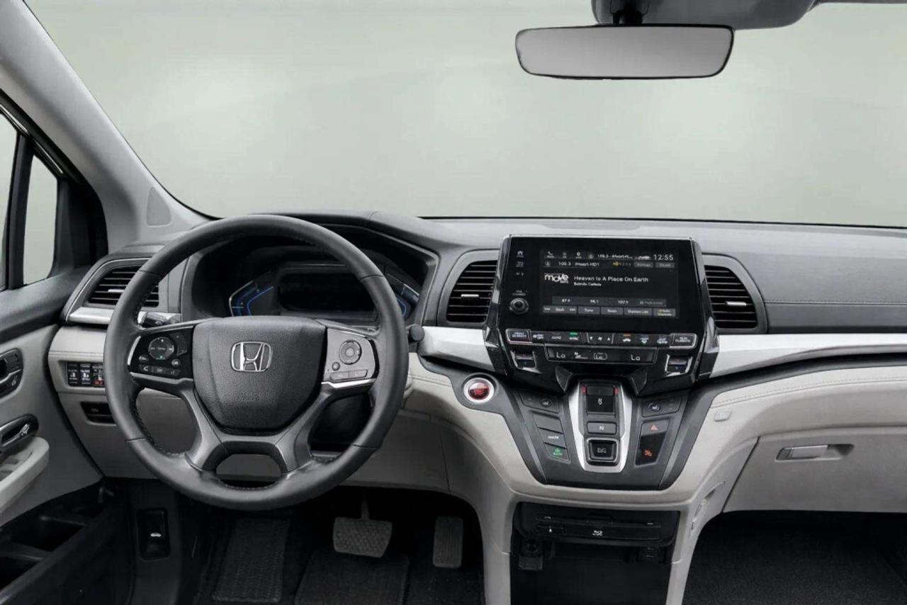 2019 Honda Odyssey EX-L RES Photo