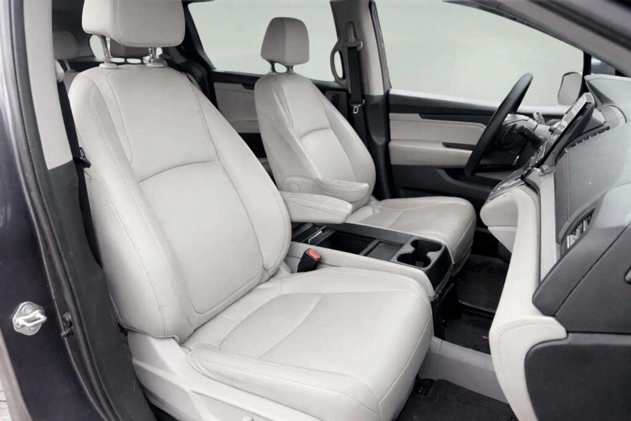 2019 Honda Odyssey EX-L RES Photo