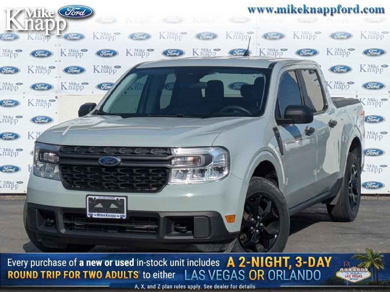 2023 Ford Maverick XLT Photo0