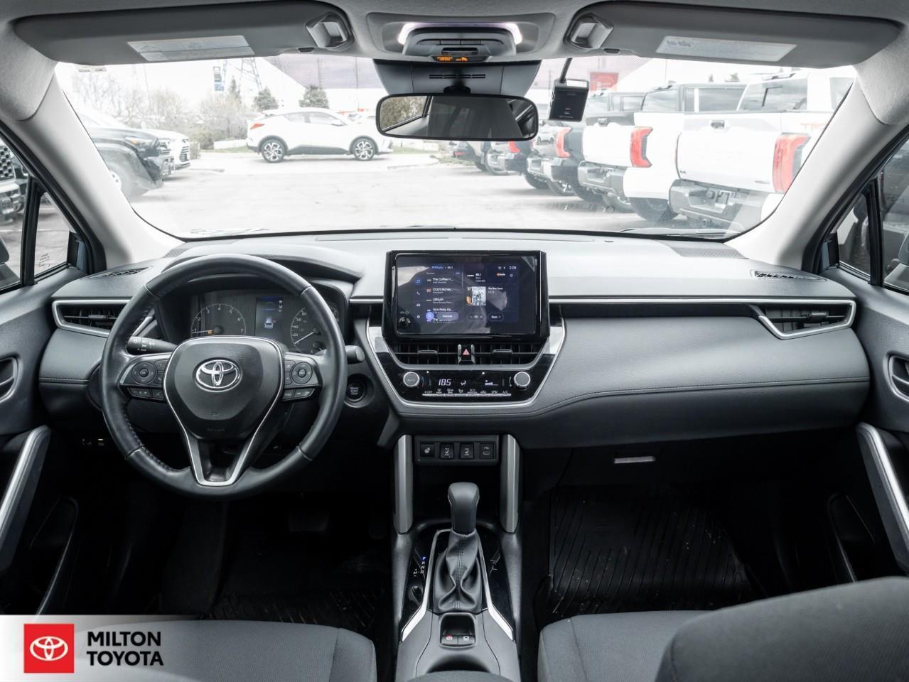 2024 Toyota Corolla Cross 8 MULTIMEDIA WIRELESS CARPLAY ANDROID AUTO HEATED Photo
