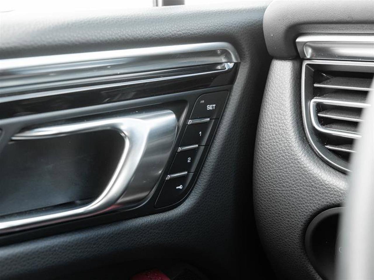 2023 Porsche Macan S AWD CPO Premium Pkg Plus Surround View, Lane Kee Photo