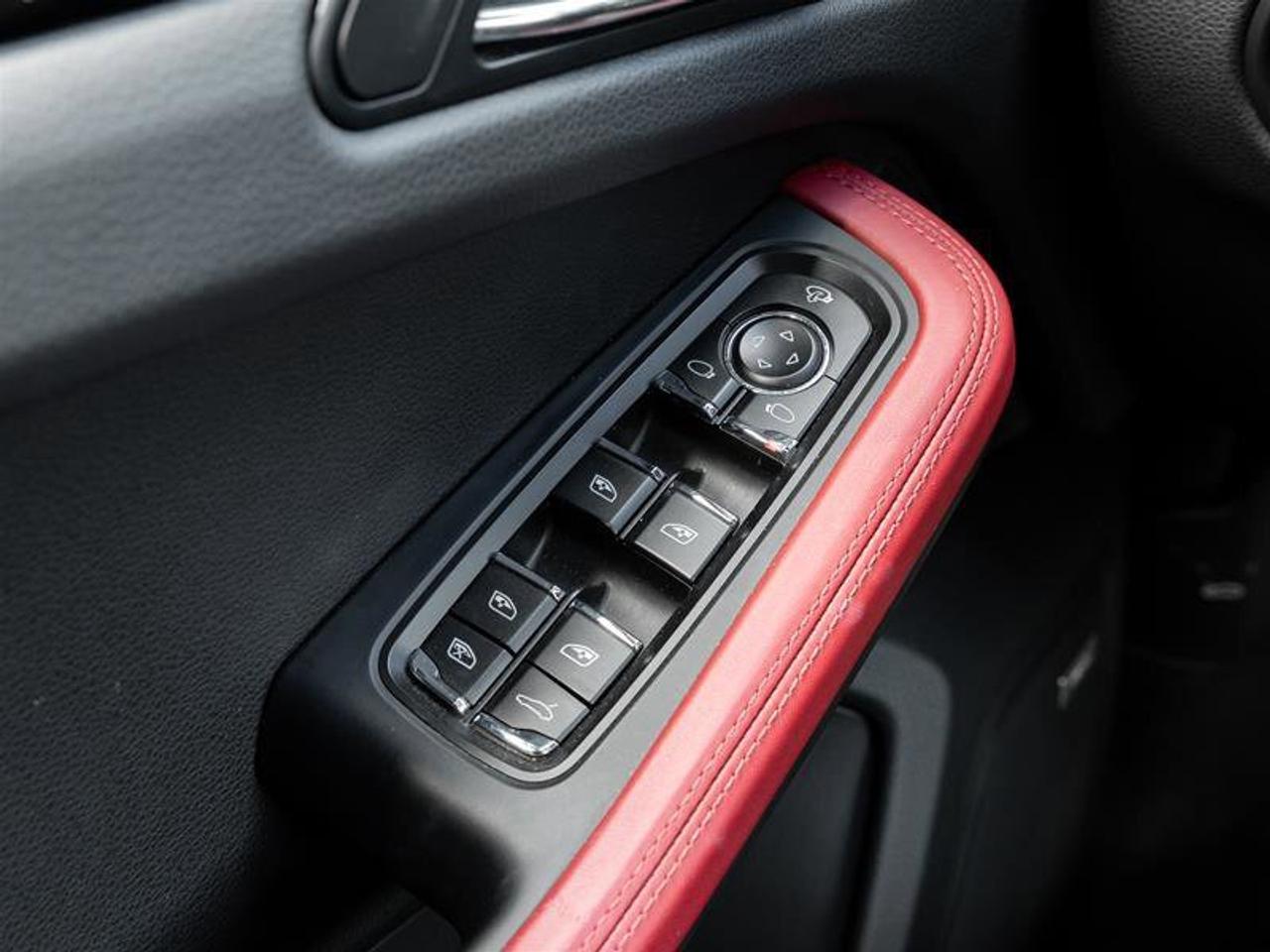 2023 Porsche Macan S AWD CPO Premium Pkg Plus Surround View, Lane Kee Photo