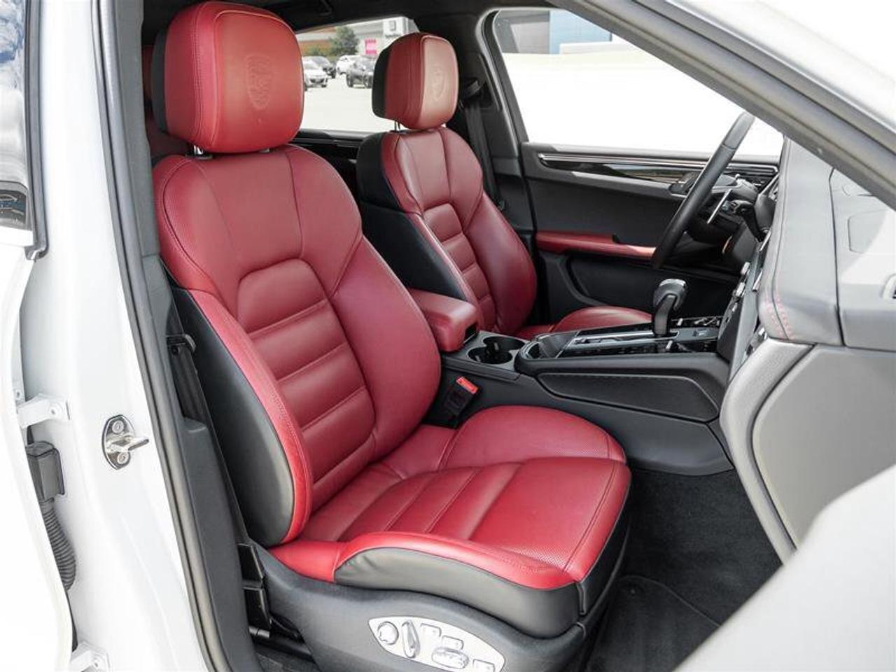 2023 Porsche Macan S AWD CPO Premium Pkg Plus Surround View, Lane Kee Photo