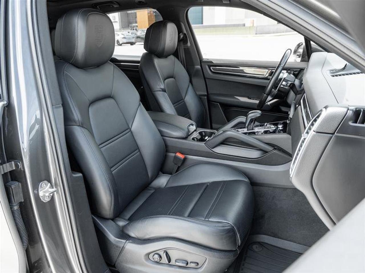 2022 Porsche Cayenne AWD CPO Premium Pkg Adaptive Air Suspension incl. Photo
