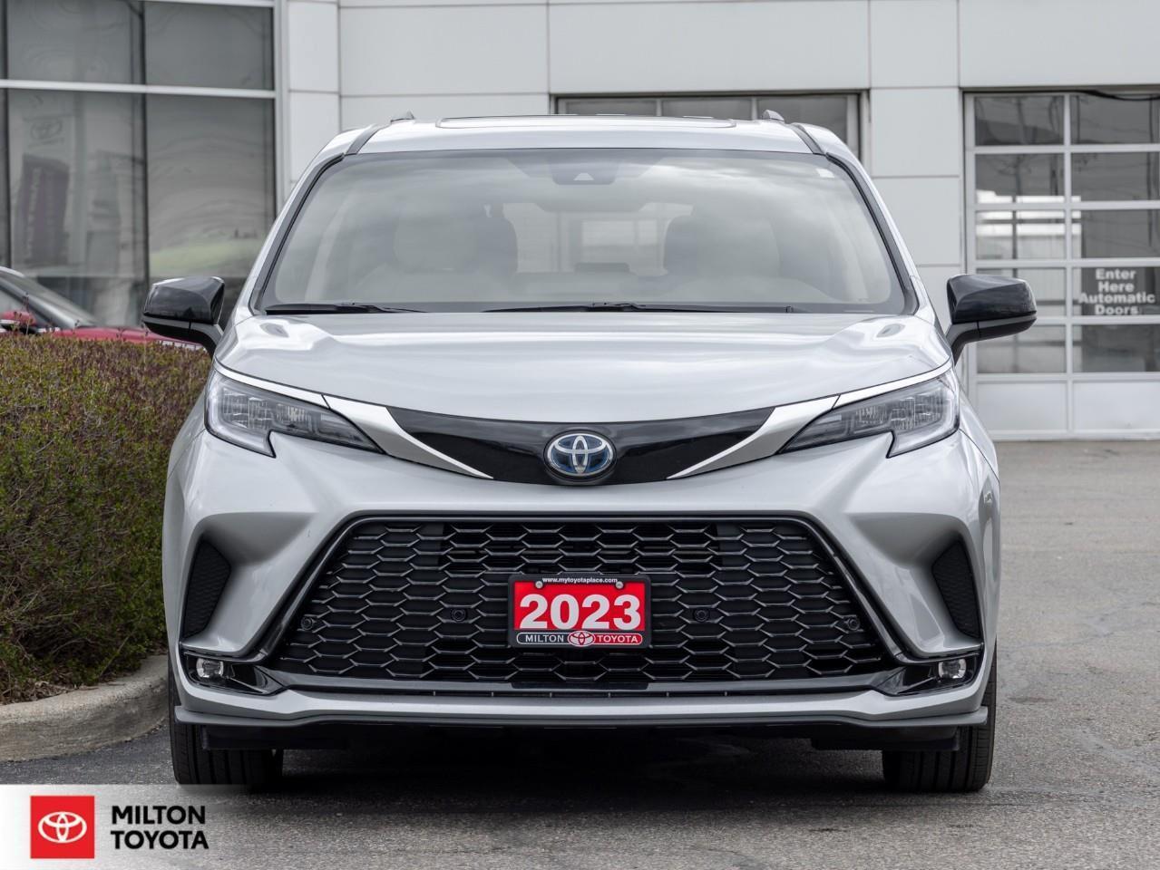 2023 Toyota Sienna TECHNOLOGY LEATHER NAVIGATION JBL REAR ENTERTAINME Photo