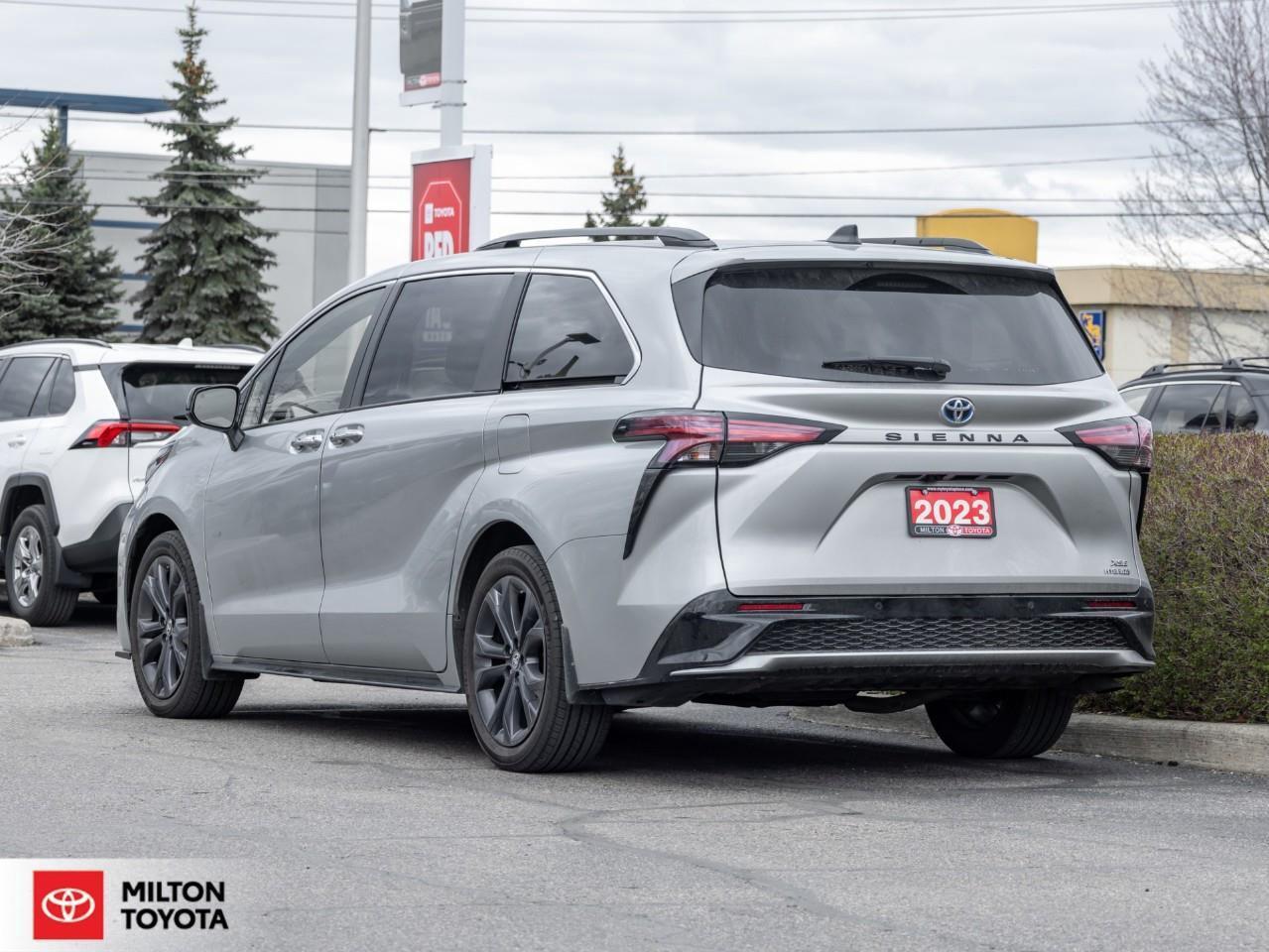 2023 Toyota Sienna TECHNOLOGY LEATHER NAVIGATION JBL REAR ENTERTAINME Photo4