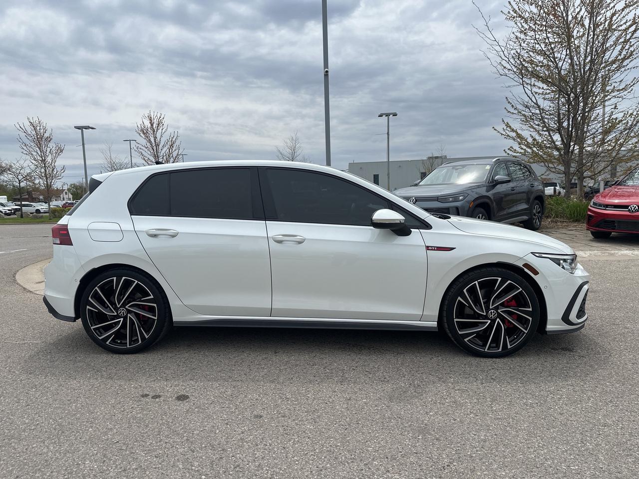 2023 Volkswagen Golf GTI Performance Auto Photo