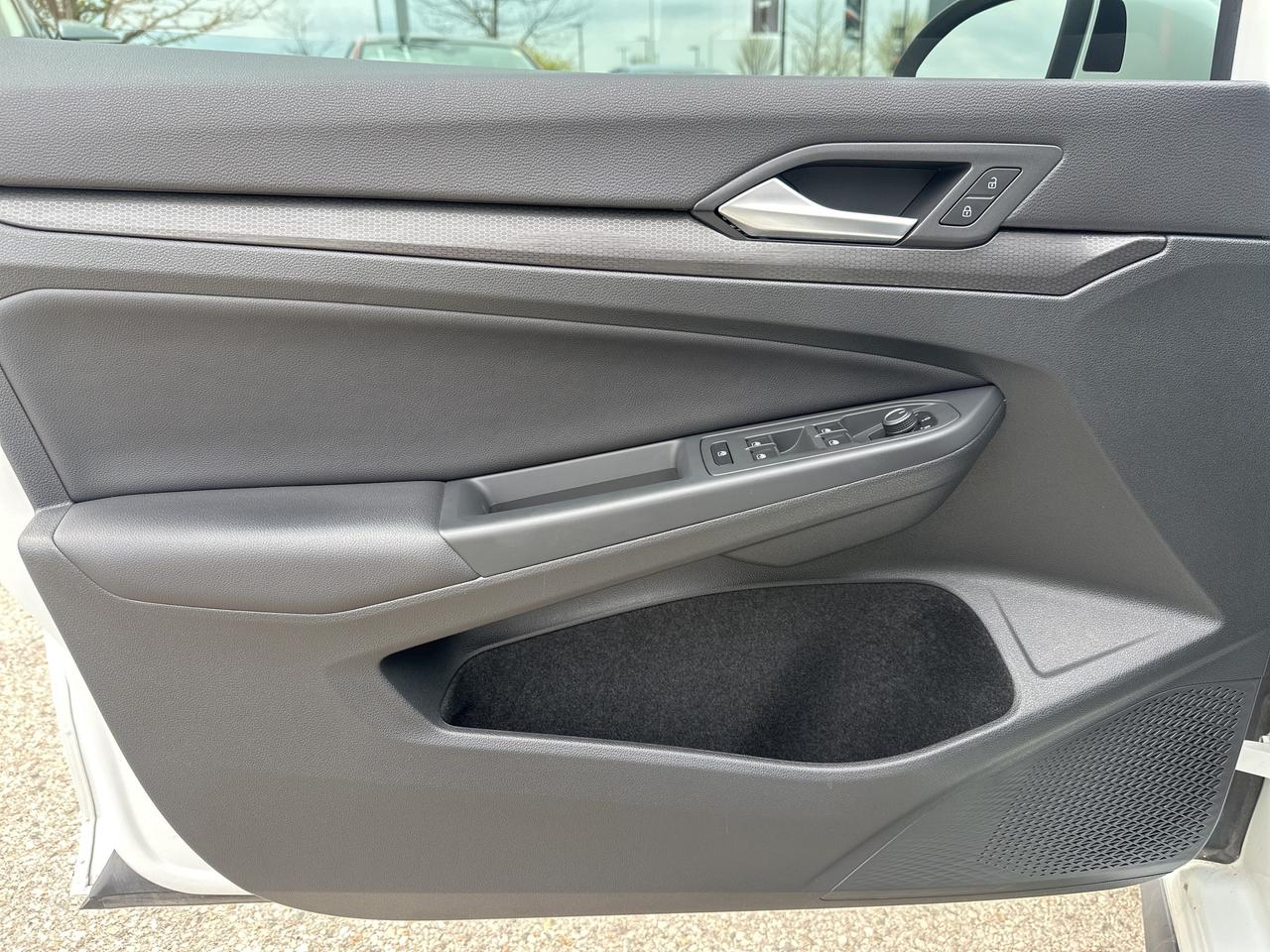 2023 Volkswagen Golf GTI Performance Auto Photo