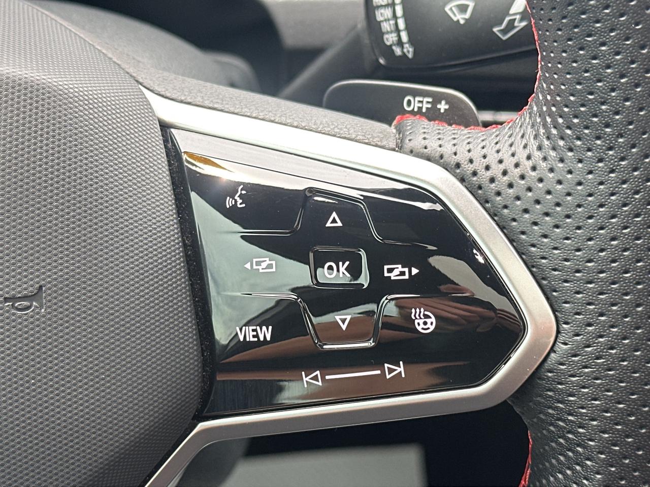 2023 Volkswagen Golf GTI Performance Auto Photo