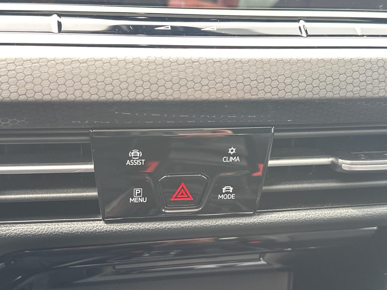 2023 Volkswagen Golf GTI Performance Auto Photo