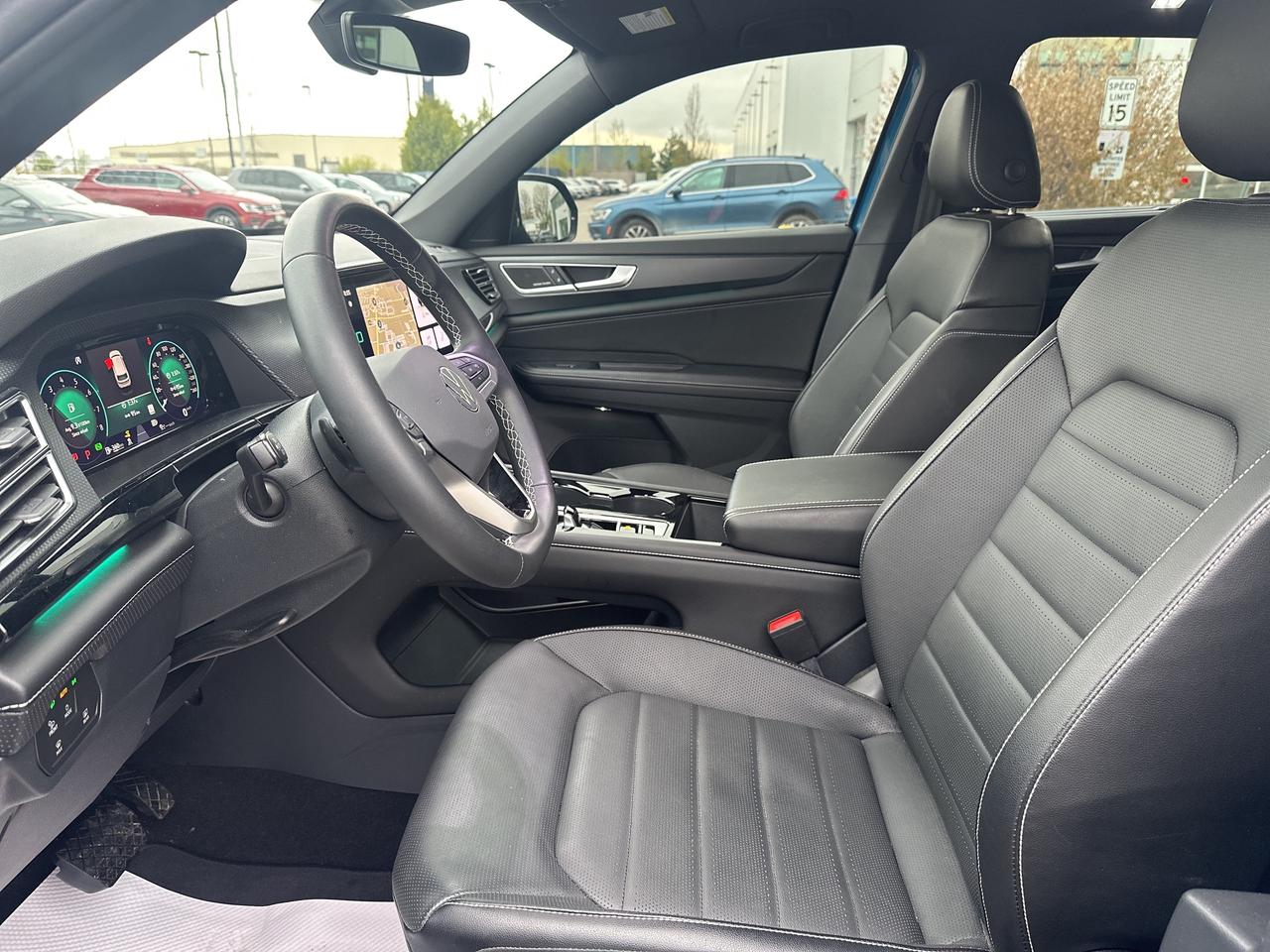 2024 Volkswagen Atlas Cross Sport Highline 2.0 TSI 4MOTION Photo