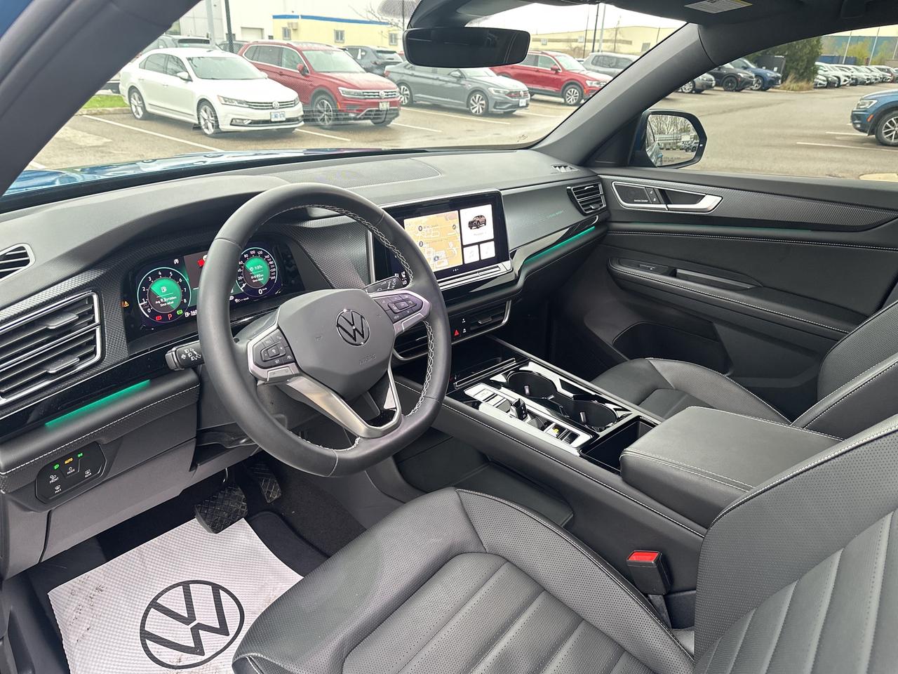 2024 Volkswagen Atlas Cross Sport Highline 2.0 TSI 4MOTION Photo