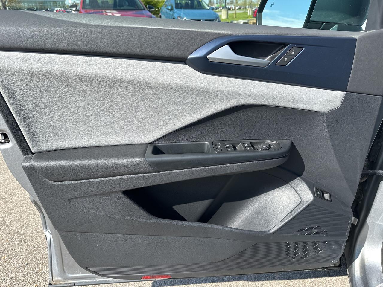 2022 Volkswagen Taos Comfortline 4Motion Photo