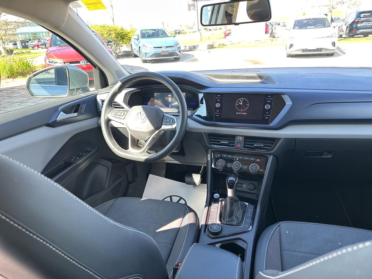 2022 Volkswagen Taos Comfortline 4Motion Photo