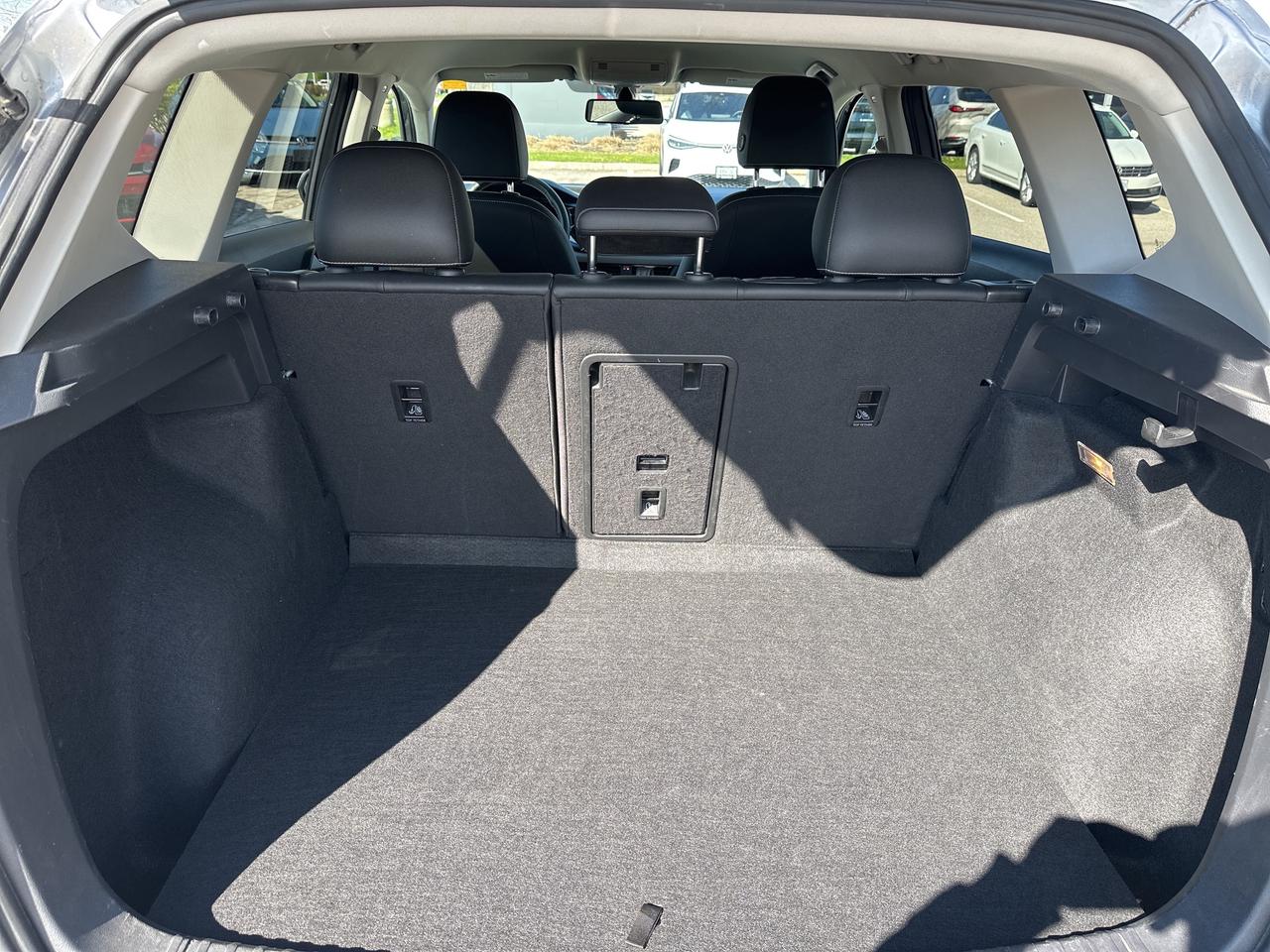 2022 Volkswagen Taos Comfortline 4Motion Photo