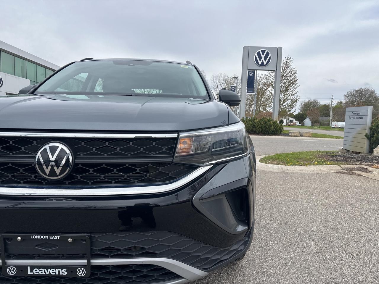 2024 Volkswagen Taos Trendline 4Motion Photo