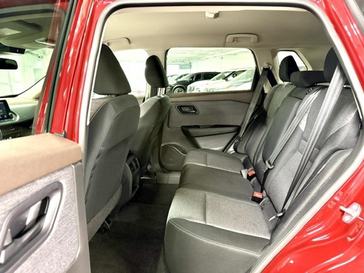 2022 Nissan Rogue AWD S Photo