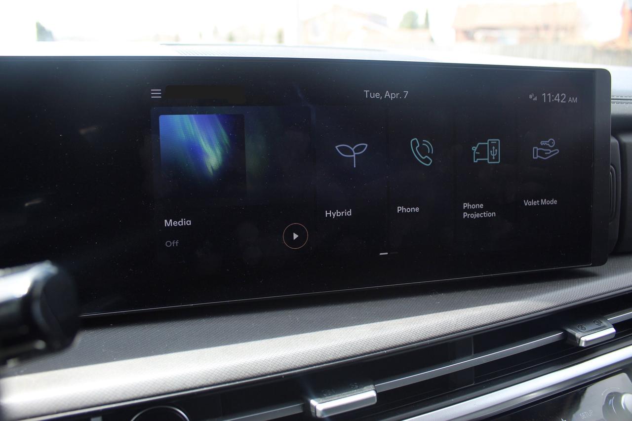 2024 Hyundai Santa Fe Hybrid PREFERRED Photo