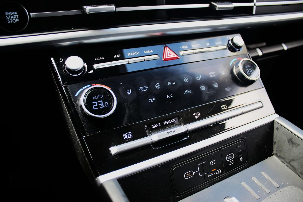 2024 Hyundai Santa Fe Preferred AWD w/Trend Pkg Photo