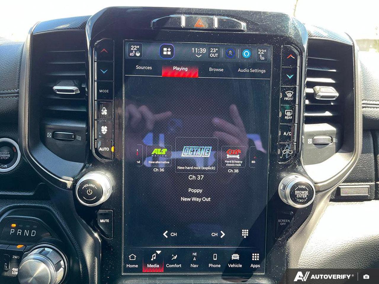 2022 RAM 1500 Sport | HEMI V8 | Navigation | CarPlay | Android Auto | Remote Start | 3.92 Axel Ratio Photo