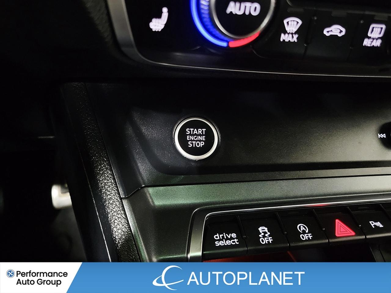 2025 Audi Q3 Progressiv 45 Quattro, S-Line, Back Up Cam! Photo