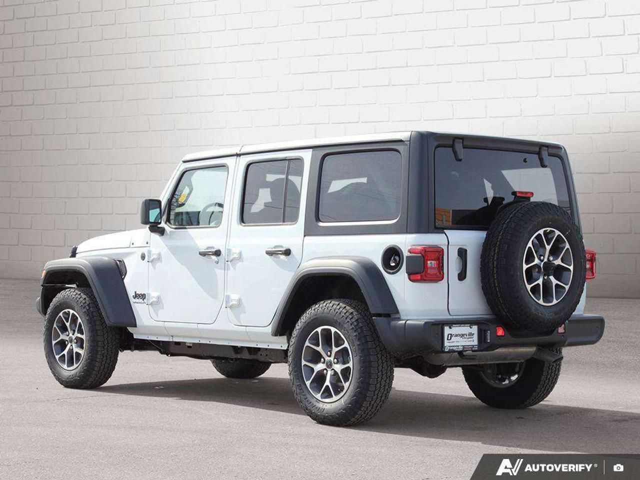 2025 Jeep Wrangler SPORT Photo