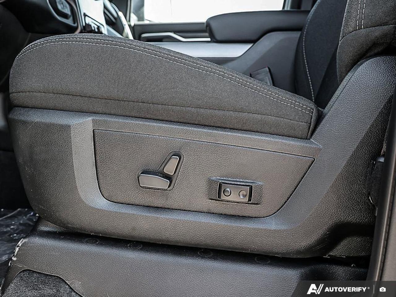 2025 RAM 2500 Big Horn Photo