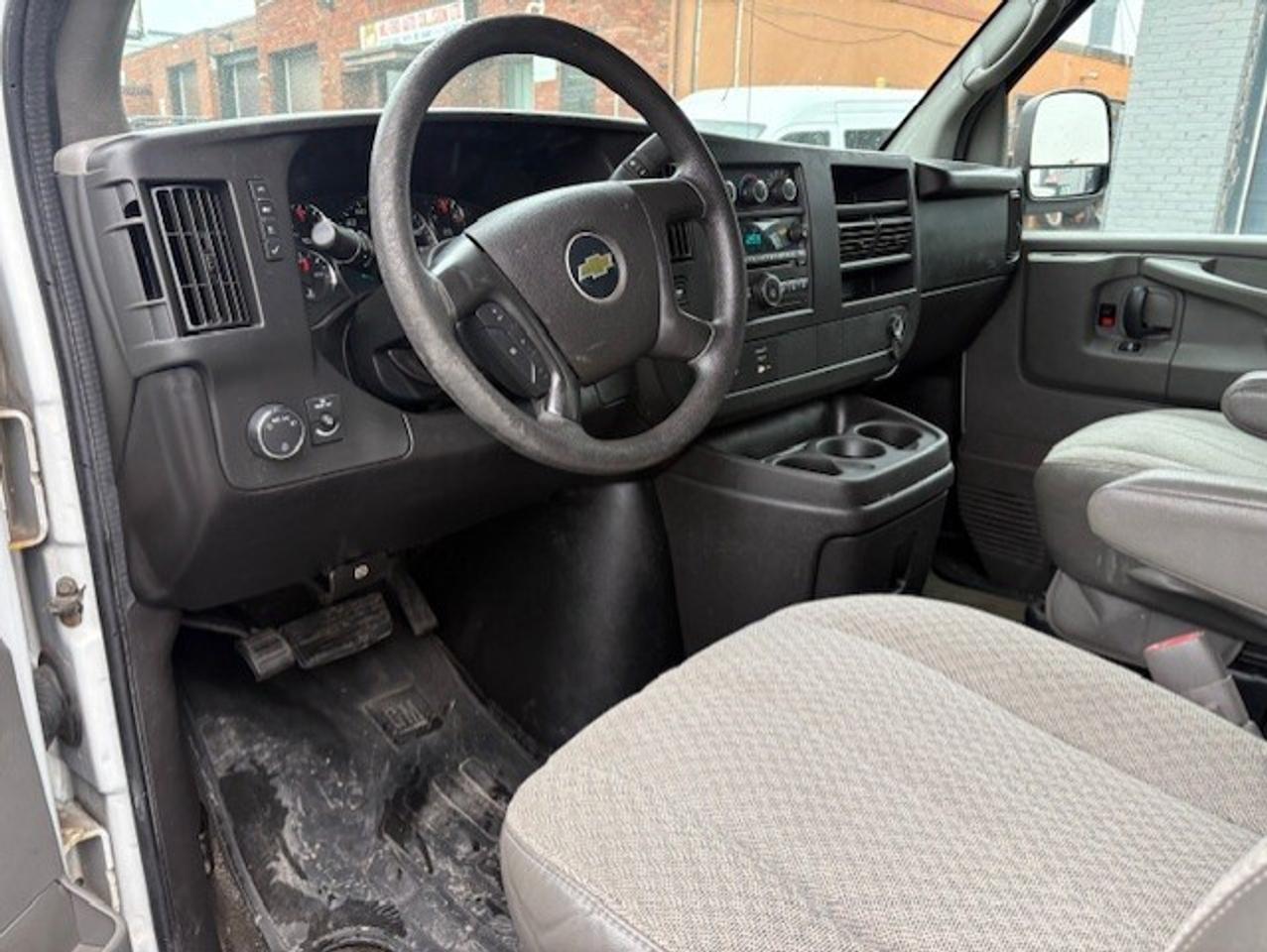 2011 Chevrolet Express Passenger LT 3500 *12 PASSENGER-CERTIFIED-10 TO CHOOSE FROM* Photo
