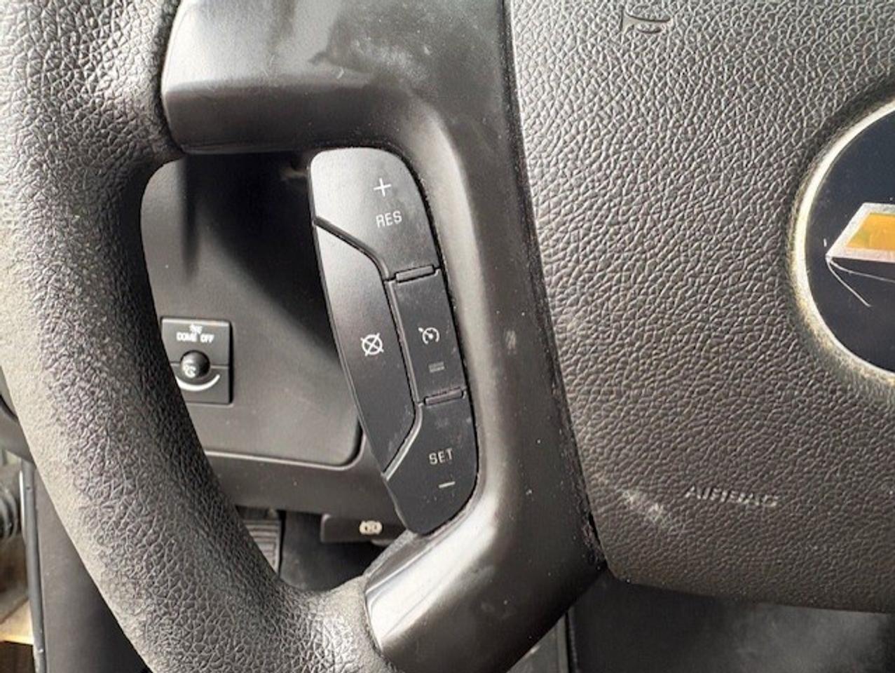 2011 Chevrolet Express Passenger LT 3500 *12 PASSENGER-CERTIFIED-10 TO CHOOSE FROM* Photo