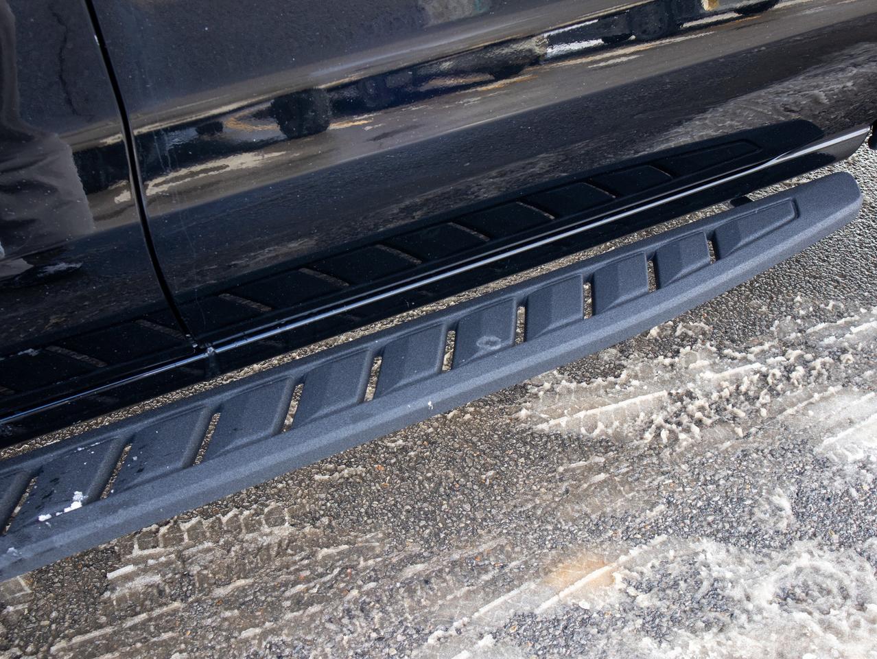 2024 GMC Sierra 1500 AT4 - Heated Mirrors   Leather Seats Photo