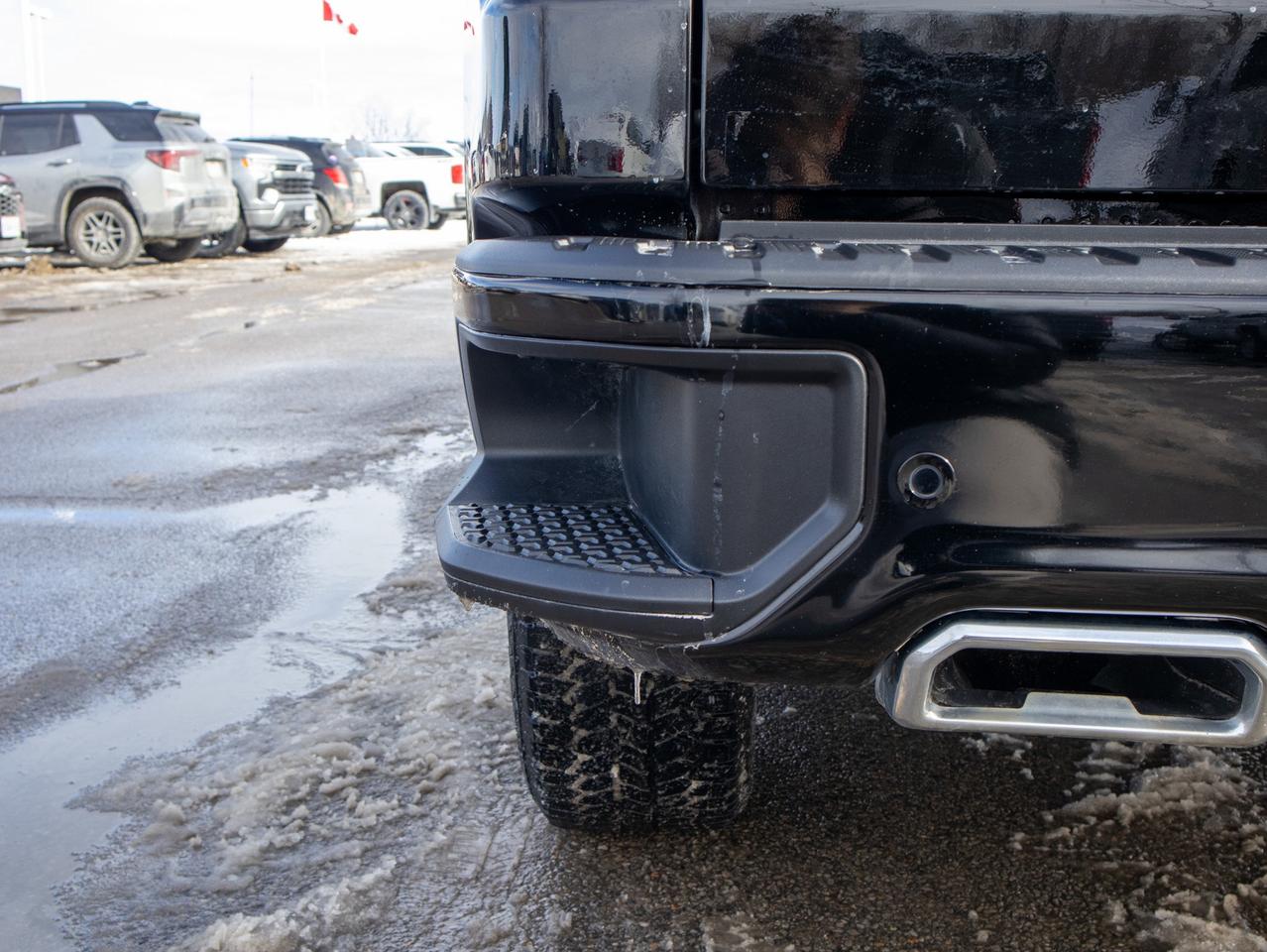 2024 GMC Sierra 1500 AT4 - Heated Mirrors   Leather Seats Photo