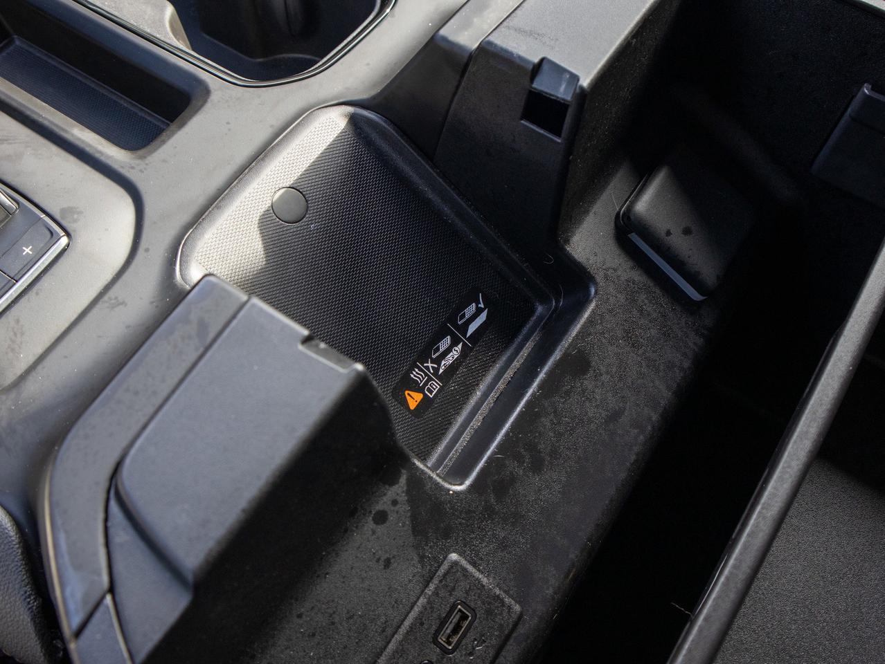 2024 GMC Sierra 1500 AT4 - Heated Mirrors   Leather Seats Photo