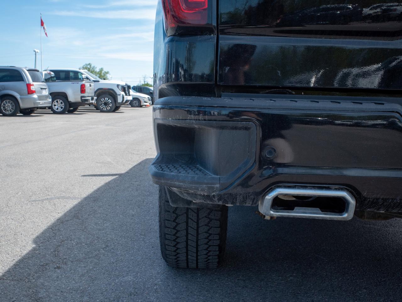 2024 GMC Sierra 1500 AT4 - Heated Mirrors   Leather Seats Photo