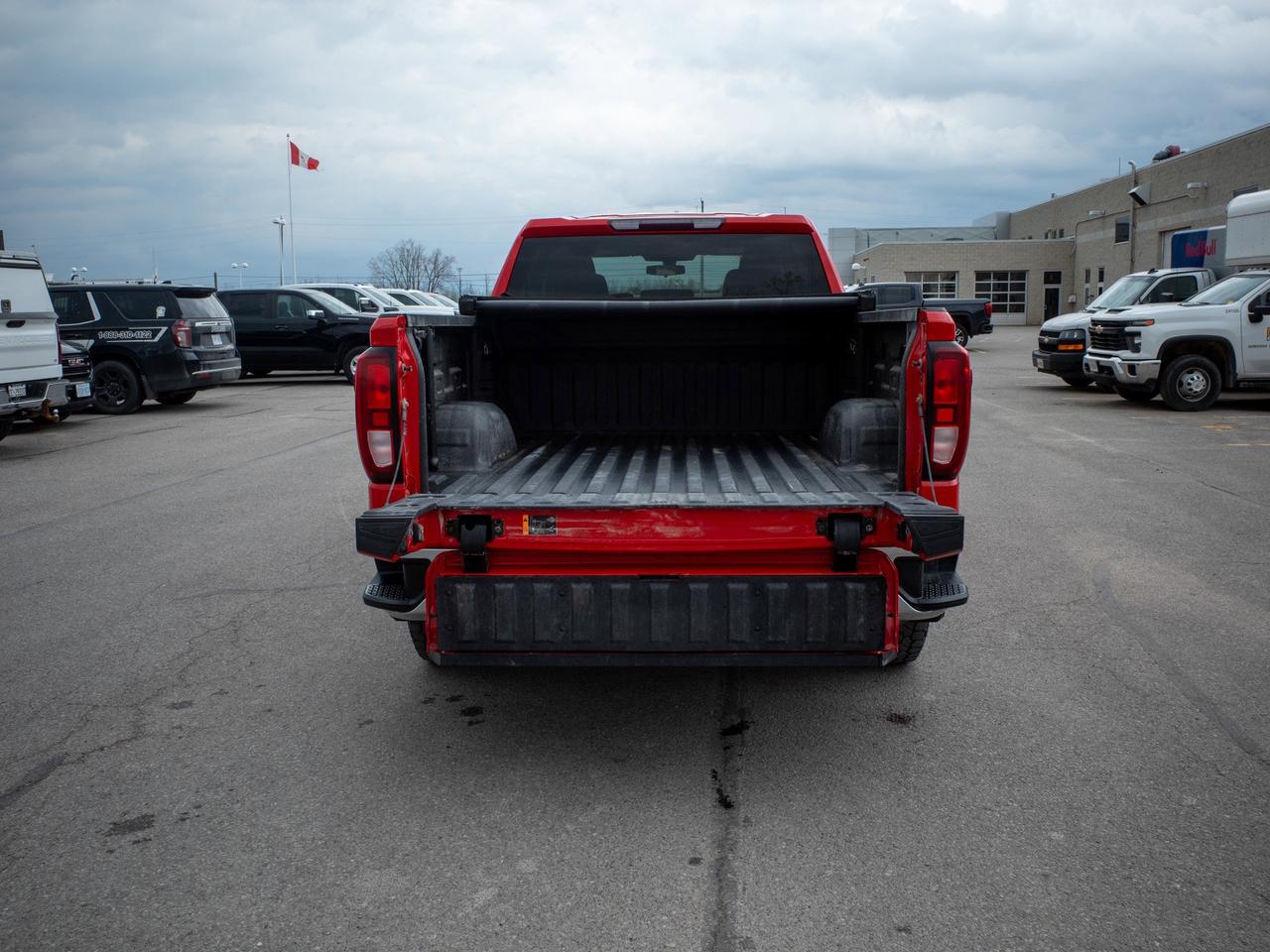 2021 GMC Sierra 1500 SLE - Power Seats   Remote Start Photo