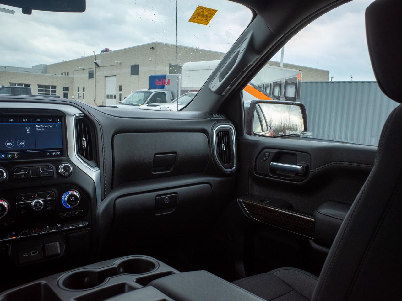 2021 GMC Sierra 1500 SLE - Power Seats   Remote Start Photo