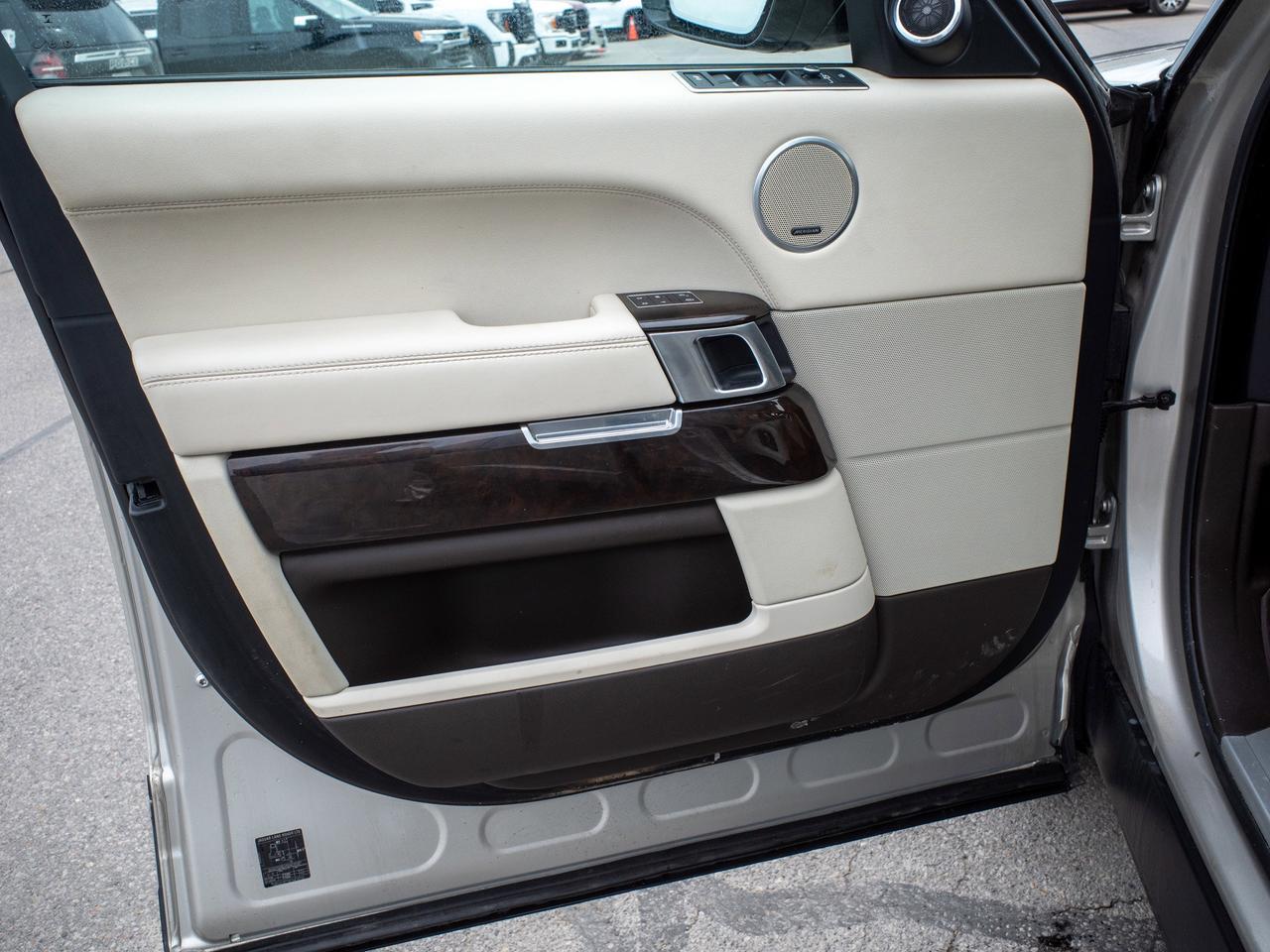 2017 Land Rover Range Rover Td6 HSE - Leather Seats   Sunroof Photo