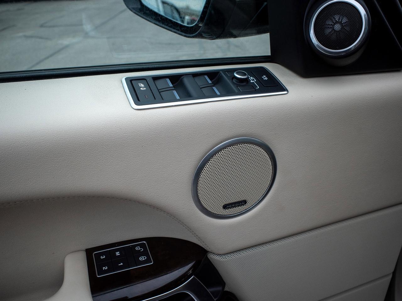 2017 Land Rover Range Rover Td6 HSE - Leather Seats   Sunroof Photo