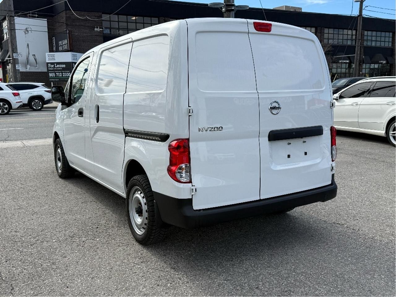 2021 Nissan NV200 Compact Cargo Low KMs Sold Certified Back Up Camera Photo